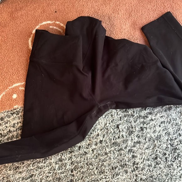 Fabletics Power Hold Black High-Waisted Leggings - Picture 6 of 6